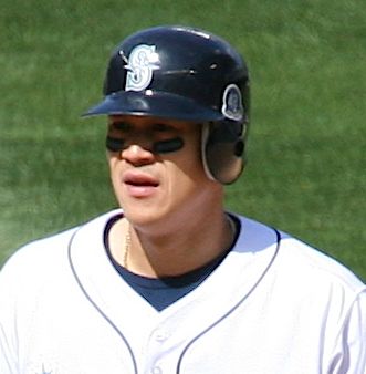 アイブラックを付けた城島健司選手の画像。