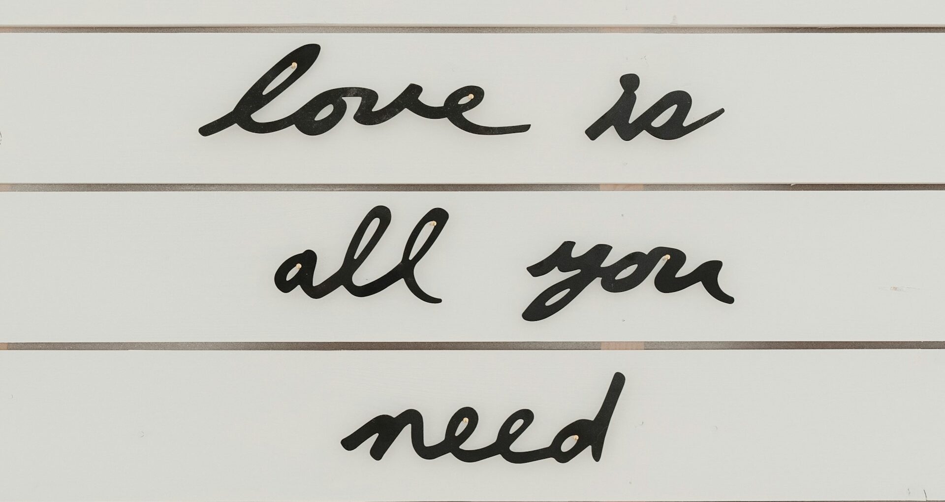Love and Attention Is All You Needによる、Transformer。